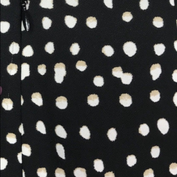 Banana Republic Polka Dot Semi-Wrap Top. - Picture 3 of 7
